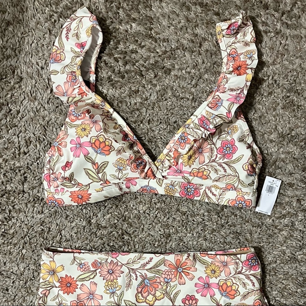 Old Navy Floral Swim Set